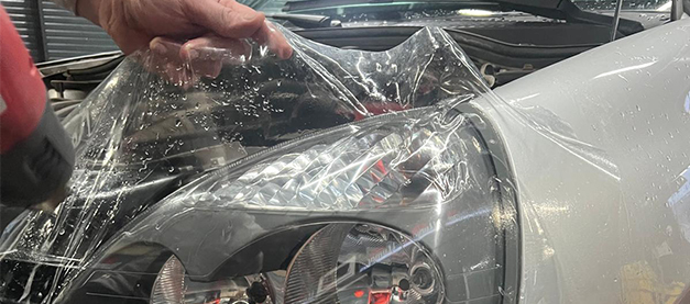 aplicare-folie-faruri